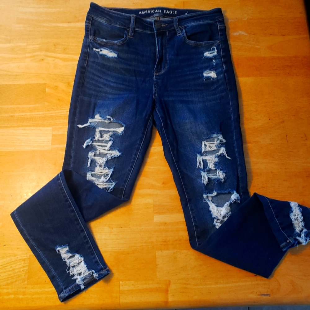 American Eagle ripped Jeans 10 long